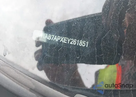 2014 Nissan Sentra S from USA, damaged, VIN 3N1AB7APXEY261851